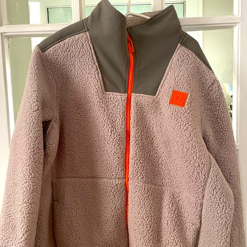 Under armor Sherpa